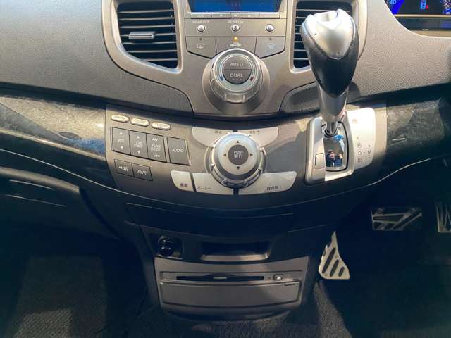 ホンダ オデッセイ ２．４ アブソルート H18年 (九州・沖縄) 99