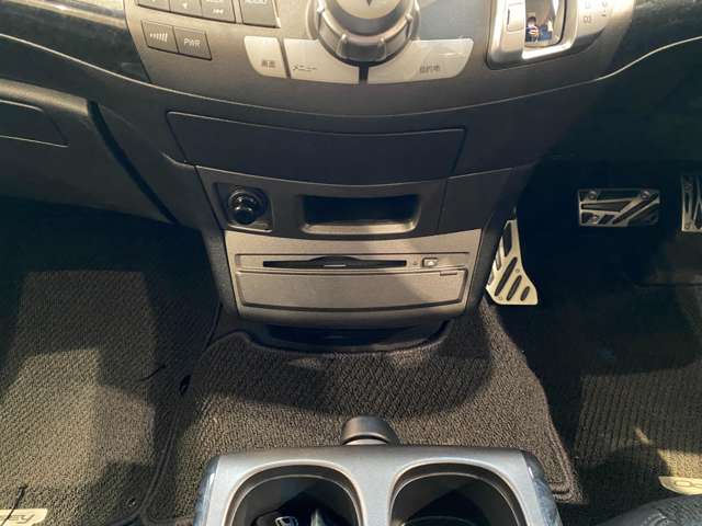 ホンダ オデッセイ ２．４ アブソルート H18年 (九州・沖縄) 99