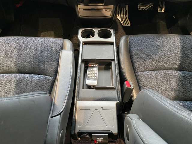 ホンダ オデッセイ ２．４ アブソルート H18年 (九州・沖縄) 99