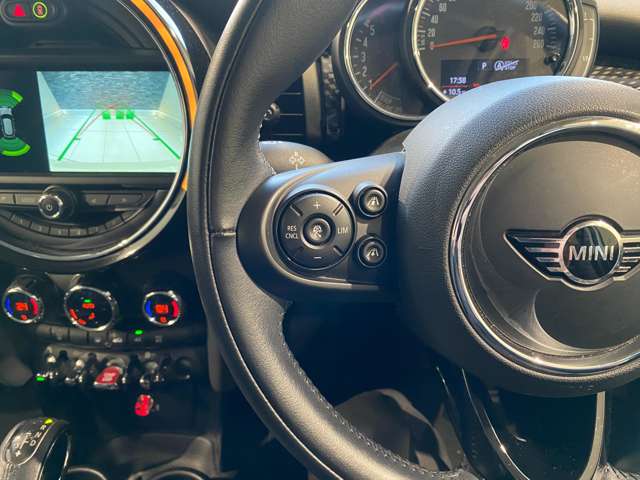 ミニ ミニ クーパーＳＤ ５ドア R1年 (九州・沖縄) 99