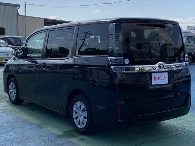 トヨタ ヴォクシー ２．０ Ｘ R2年 (九州・沖縄) 99