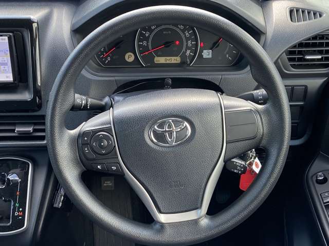 トヨタ ヴォクシー ２．０ Ｘ R2年 (九州・沖縄) 99