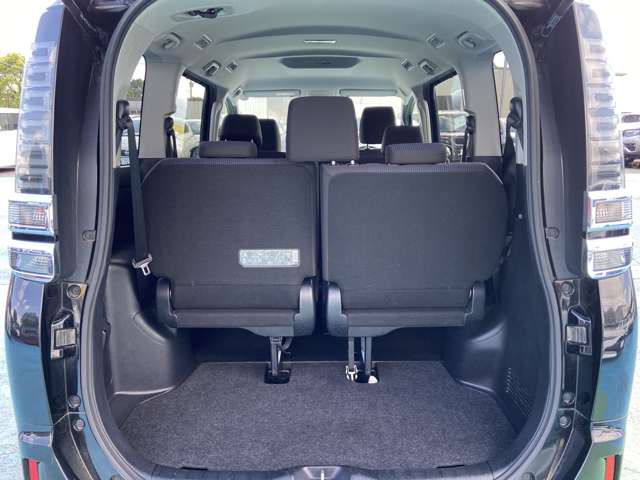 トヨタ ヴォクシー ２．０ Ｘ R2年 (九州・沖縄) 99