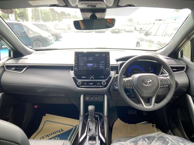 トヨタ カローラクロス　ハイブリッド １．８ ハイブリッド Ｚ R5年 (九州・沖縄) 99