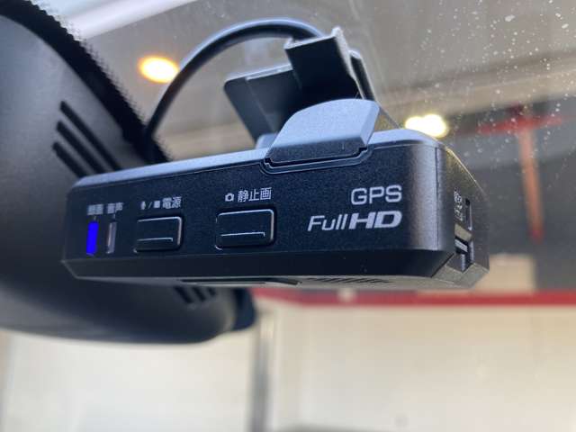 日産 セレナ ２．０ Ｇ ４ＷＤ H28年 (東北) 99