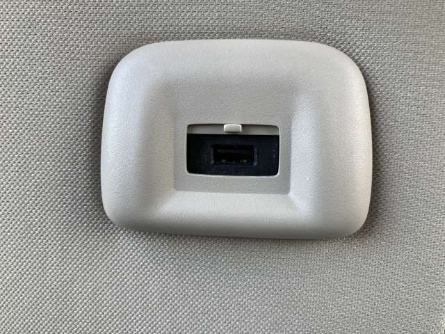 日産 セレナ ２．０ Ｇ ４ＷＤ H28年 (東北) 99