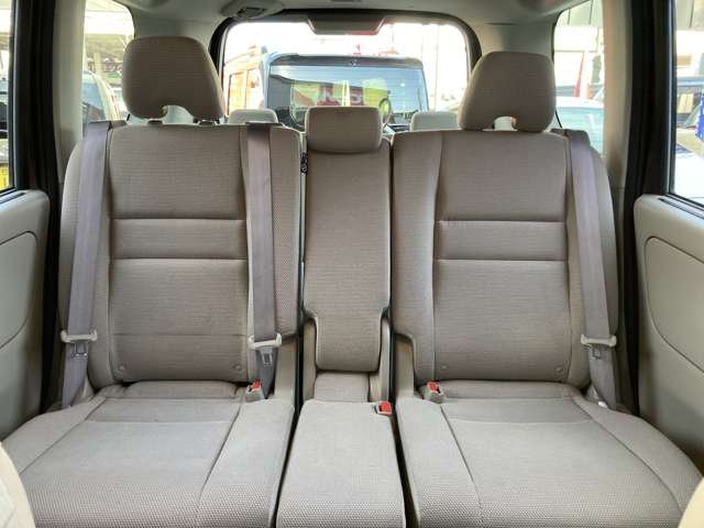 日産 セレナ ２．０ Ｇ ４ＷＤ H28年 (東北) 99