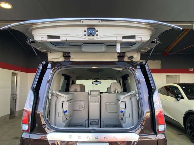 日産 セレナ ２．０ Ｇ ４ＷＤ H28年 (東北) 99