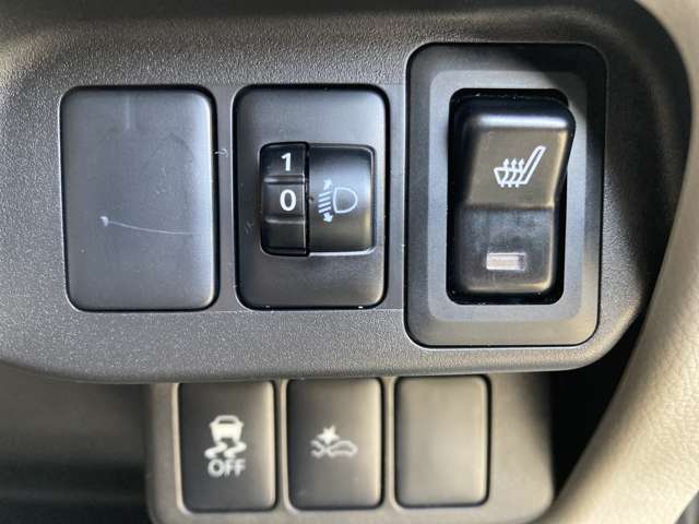 日産 デイズ ６６０ Ｘ ４ＷＤ H30年 (東北) 99