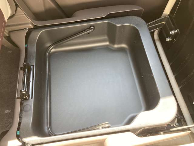 日産 モコ ６６０ ドルチェ Ｘ ＦＯＵＲ ４ＷＤ H26年 (東北) 99