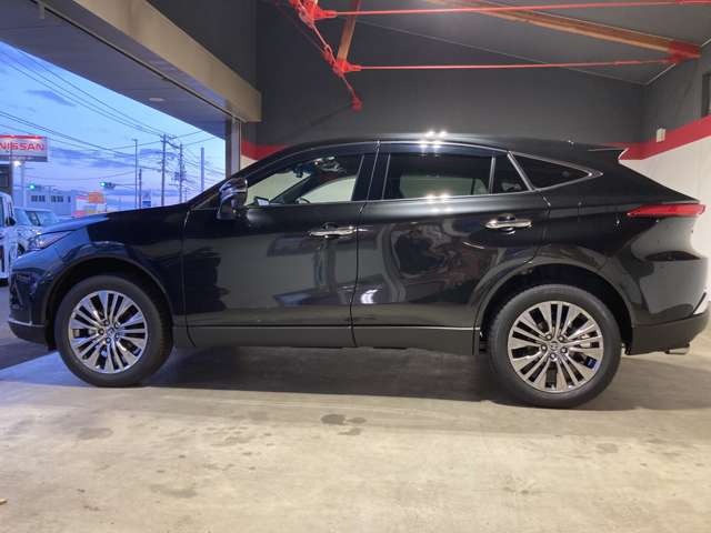 トヨタ ハリアー　ハイブリッド ２．５ ハイブリッド Ｅ－ＦＯＵＲ Ｚ レザーパッケージ ４ＷＤ R6年 (東北) 99