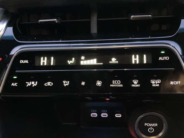 トヨタ ハリアー　ハイブリッド ２．５ ハイブリッド Ｅ－ＦＯＵＲ Ｚ レザーパッケージ ４ＷＤ R6年 (東北) 99