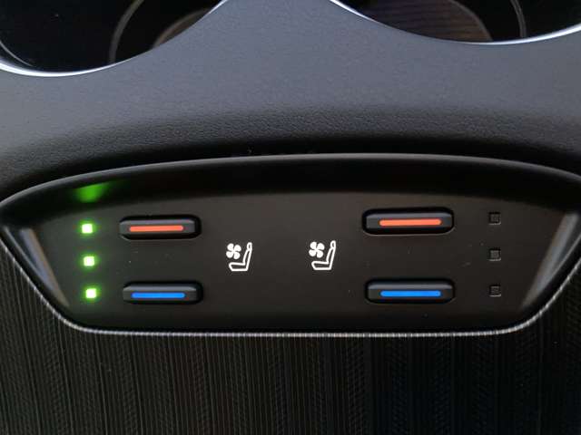 トヨタ ハリアー　ハイブリッド ２．５ ハイブリッド Ｅ－ＦＯＵＲ Ｚ レザーパッケージ ４ＷＤ R6年 (東北) 99