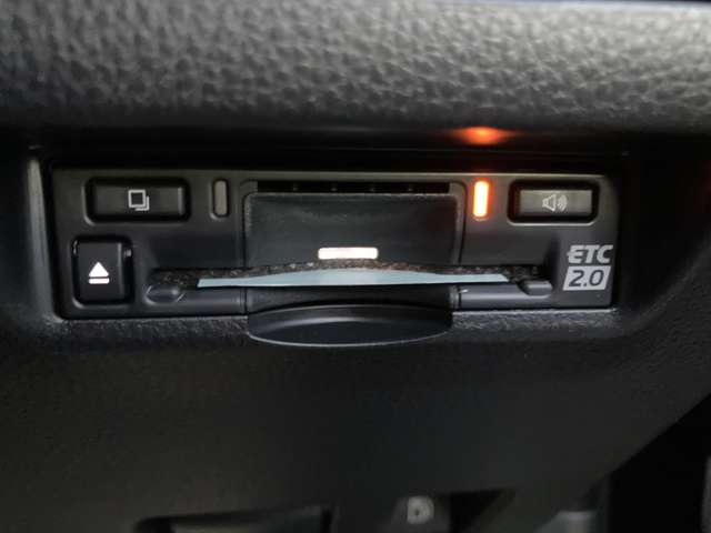 トヨタ ハリアー　ハイブリッド ２．５ ハイブリッド Ｅ－ＦＯＵＲ Ｚ レザーパッケージ ４ＷＤ R6年 (東北) 99