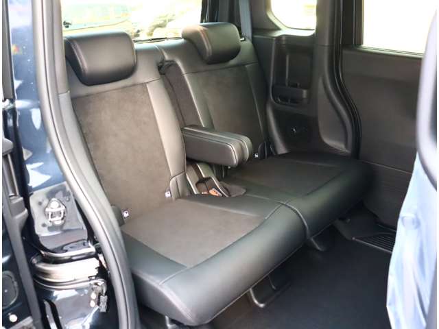 ホンダ Ｎ　ＢＯＸ カスタム ６６０ ターボ R6年 (関東) 99