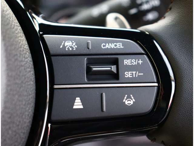 ホンダ Ｎ　ＢＯＸ カスタム ６６０ ターボ R6年 (関東) 99