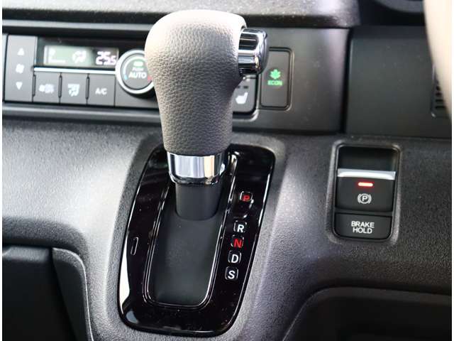 ホンダ Ｎ　ＢＯＸ カスタム ６６０ ターボ R6年 (関東) 99