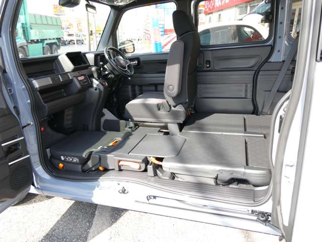 ホンダ Ｎ−ＶＡＮ ６６０ ＋スタイル ファン ターボ R6年 (関東) 99