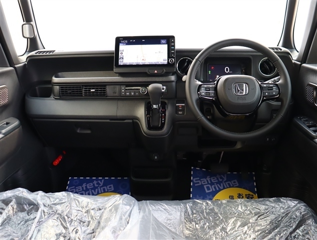 ホンダ Ｎ　ＢＯＸ カスタム ６６０ ターボ R6年 (関東) 99