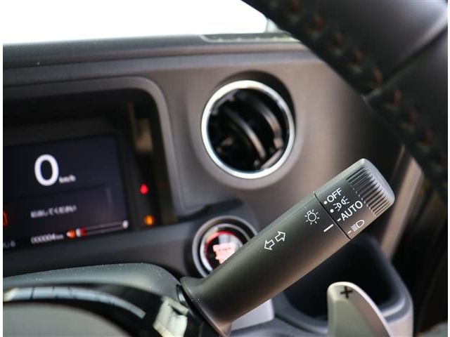 ホンダ Ｎ　ＢＯＸ カスタム ６６０ ターボ R6年 (関東) 99