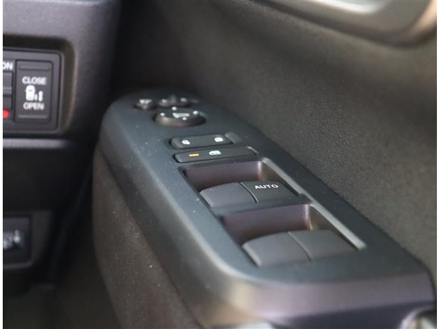 ホンダ Ｎ　ＢＯＸ カスタム ６６０ ターボ R6年 (関東) 99