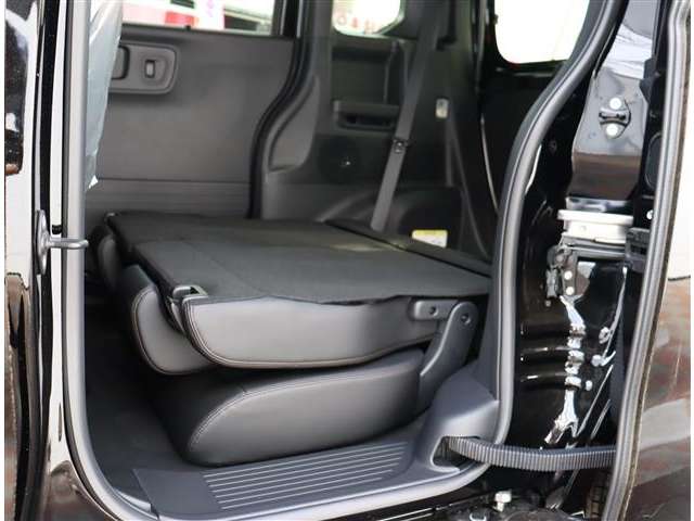 ホンダ Ｎ　ＢＯＸ カスタム ６６０ ターボ R6年 (関東) 99