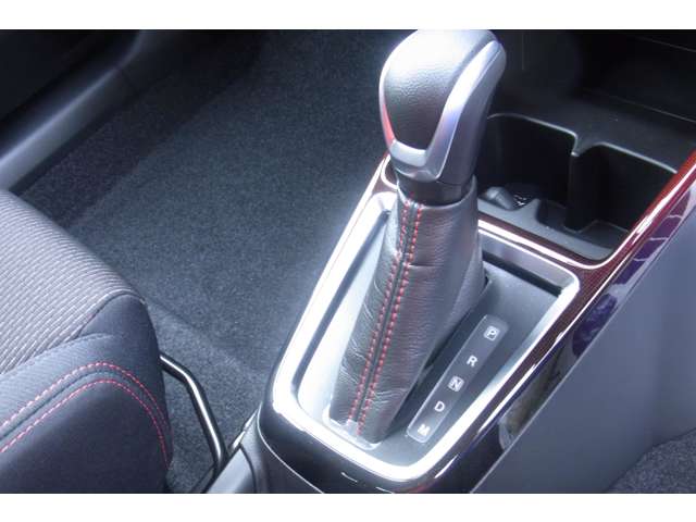 スズキ スイフト スポーツ １．４ R4年 (近畿) 99