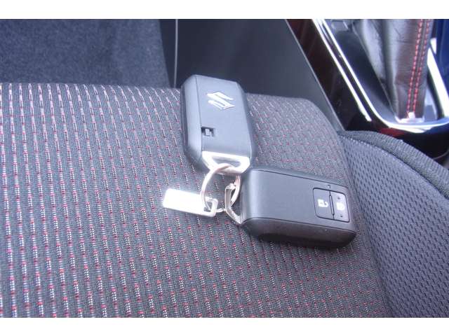 スズキ スイフト スポーツ １．４ R4年 (近畿) 99