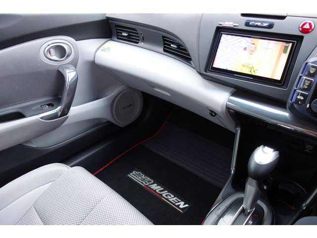 ホンダ ＣＲ−Ｚ １．５ アルファ H22年 () 99