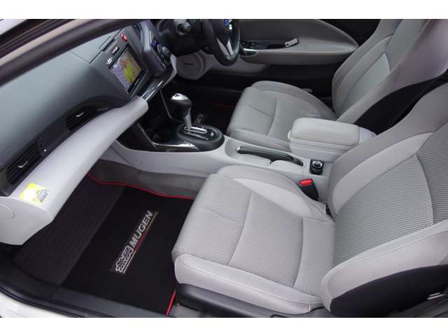 ホンダ ＣＲ−Ｚ １．５ アルファ H22年 () 99