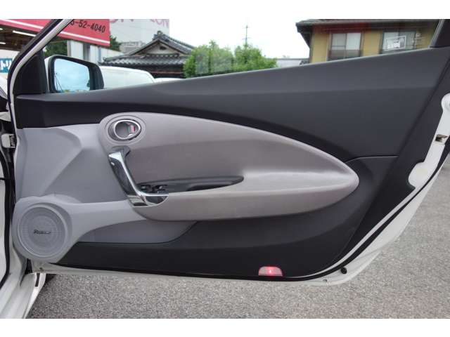 ホンダ ＣＲ−Ｚ １．５ アルファ H22年 () 99