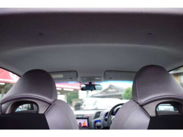 ホンダ ＣＲ−Ｚ １．５ アルファ H22年 () 99