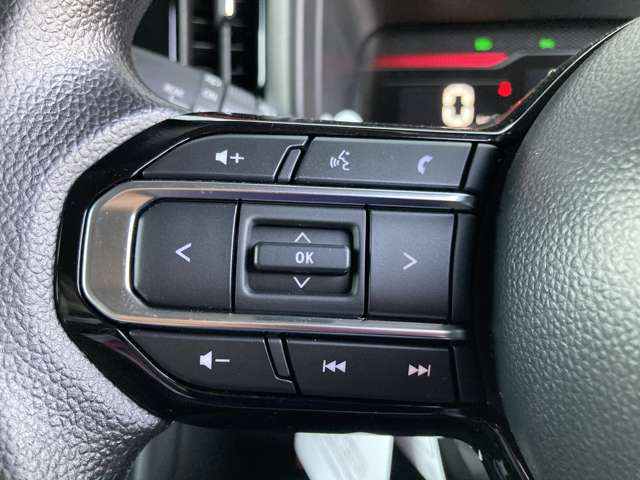 スズキ スペーシア ６６０ カスタム ハイブリッド ＧＳ ４ＷＤ R5年 (東北) 99