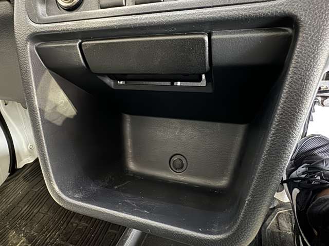 スズキ キャリイトラック ６６０ ＫＣエアコン・パワステ ３方開 ４ＷＤ H25年 (東北) 99