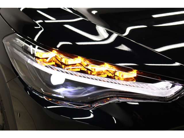 トヨタ カローラクロス　ハイブリッド １．８ ハイブリッド Ｚ R6年 (東海) 99