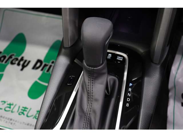 トヨタ カローラクロス　ハイブリッド １．８ ハイブリッド Ｚ R6年 (東海) 99