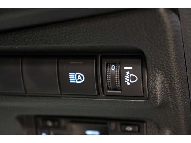 トヨタ カローラクロス　ハイブリッド １．８ ハイブリッド Ｚ R6年 (東海) 99