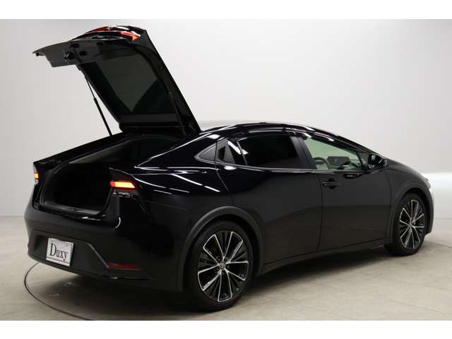 トヨタ プリウス ２．０ Ｇ R5年 (東海) 99