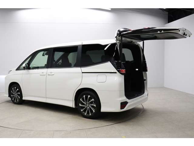 トヨタ ヴォクシー ２．０ Ｓ－Ｚ R5年 (東海) 99