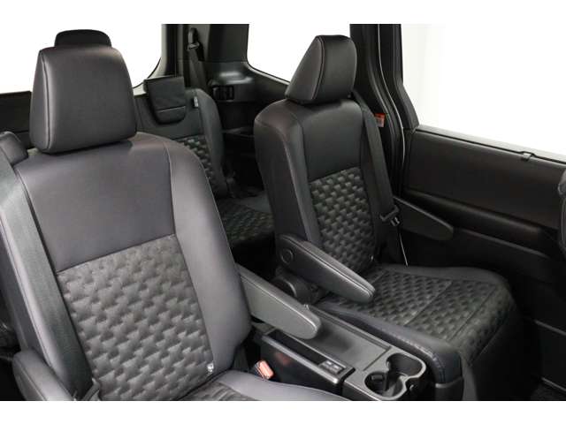 トヨタ ヴォクシー ２．０ Ｓ－Ｚ R5年 (東海) 99