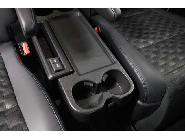 トヨタ ヴォクシー ２．０ Ｓ－Ｚ R5年 (東海) 99