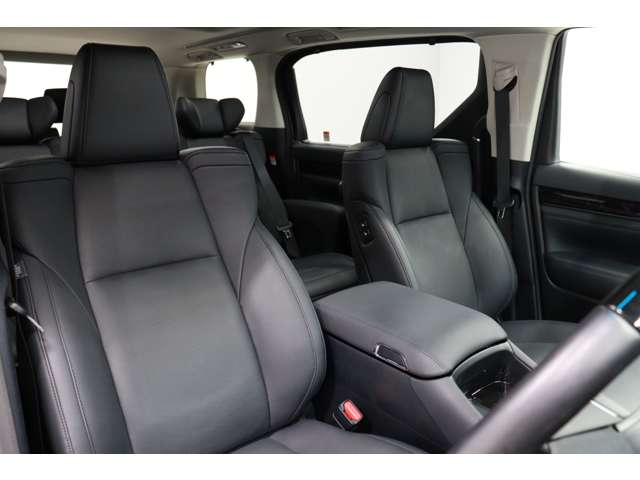 トヨタ アルファード ２．５ Ｓ Ｃパッケージ R5年 (東海) 99