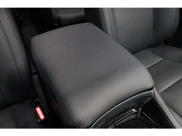 トヨタ アルファード ２．５ Ｓ Ｃパッケージ R5年 (東海) 99