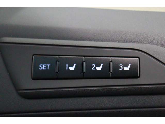 トヨタ アルファード ２．５ Ｓ Ｃパッケージ R5年 (東海) 99