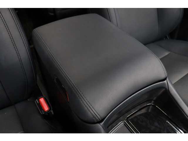 トヨタ アルファード ２．５ Ｓ Ｃパッケージ R4年 (東海) 99