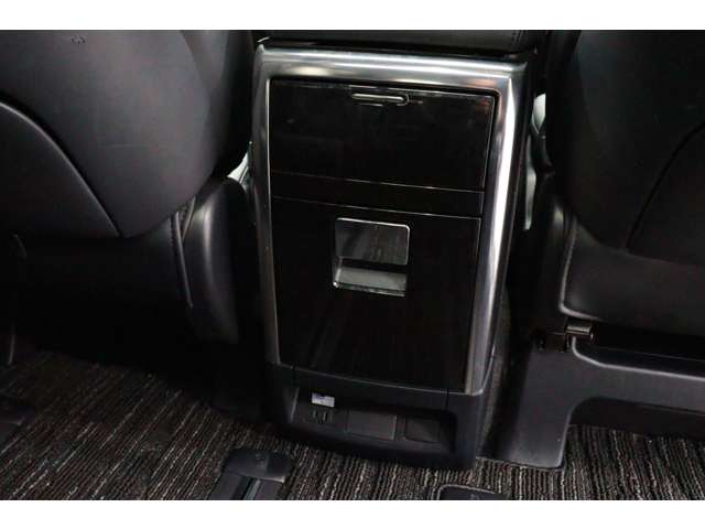 トヨタ アルファード ２．５ Ｓ Ｃパッケージ R4年 (東海) 99