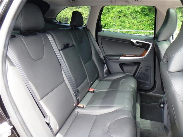 ボルボ ＸＣ６０ Ｄ４　クラシック H28年 (東北) 99