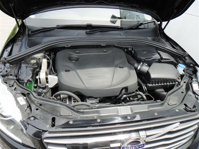 ボルボ ＸＣ６０ Ｄ４　クラシック H28年 (東北) 99