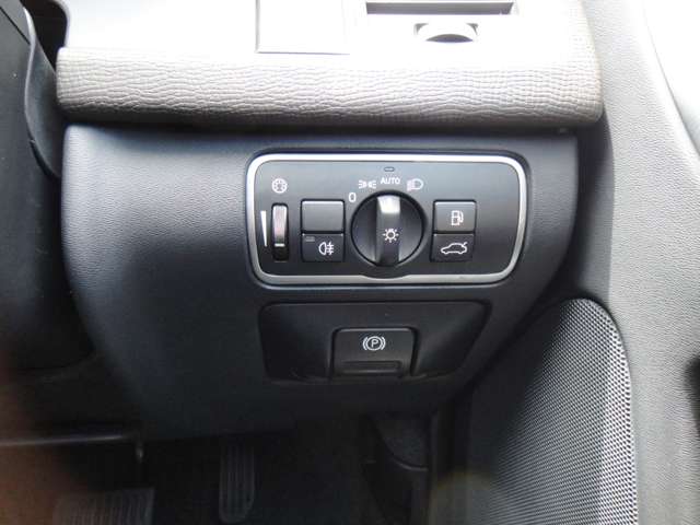 ボルボ ＸＣ６０ Ｄ４　クラシック H28年 (東北) 99