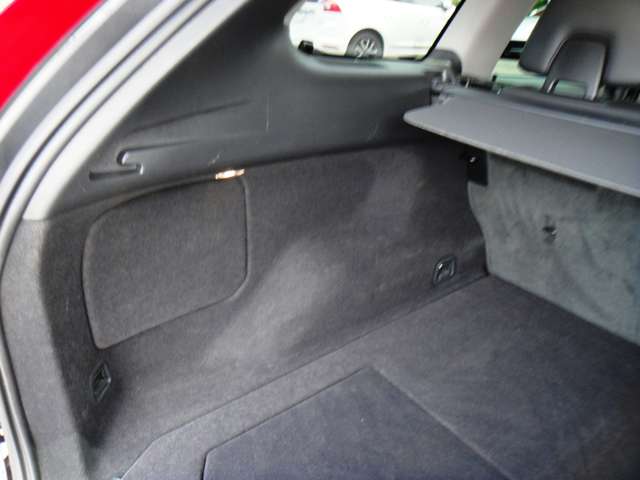 ボルボ ＸＣ６０ Ｄ４　クラシック H28年 (東北) 99